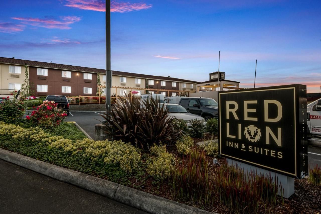 Red Lion Inn & Suites Sequim At Olympic National Park Eksteriør bilde