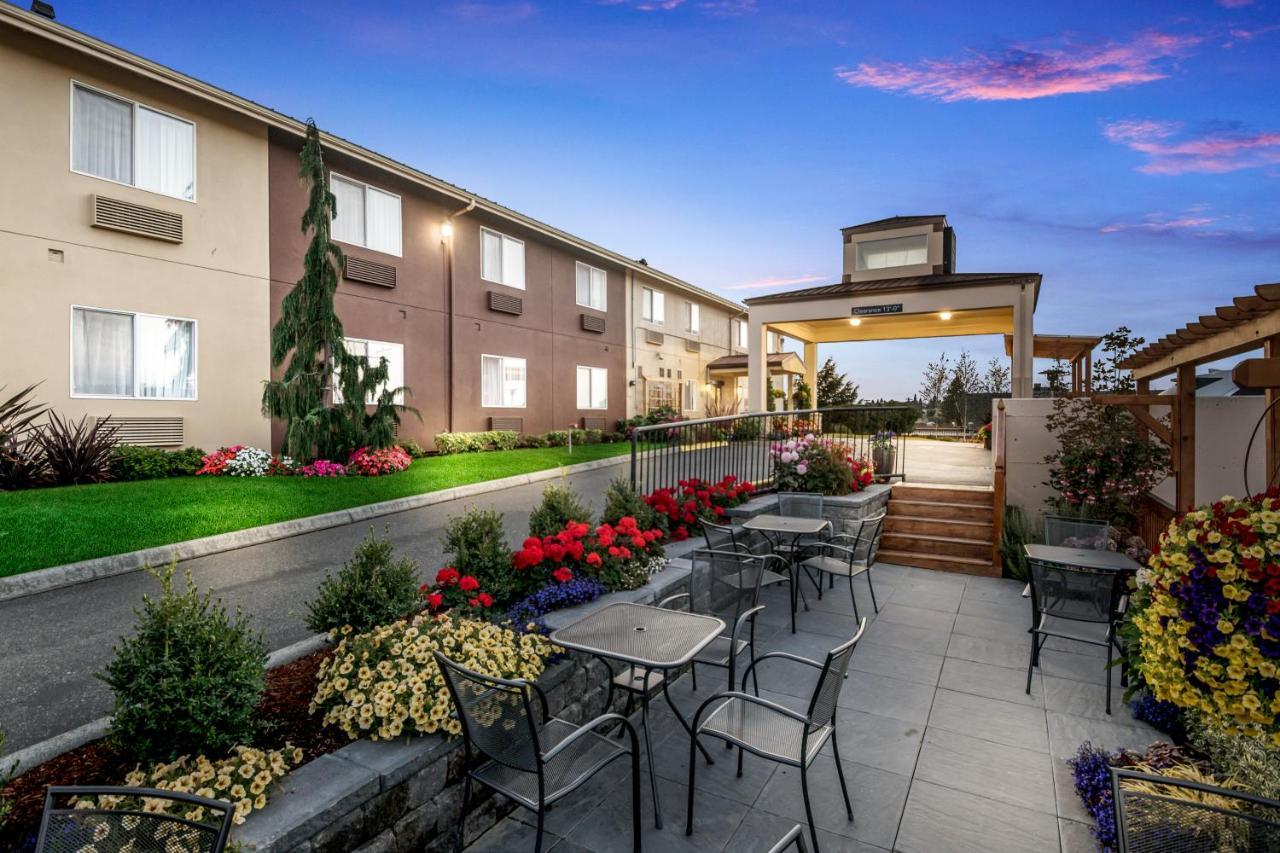 Red Lion Inn & Suites Sequim At Olympic National Park Eksteriør bilde